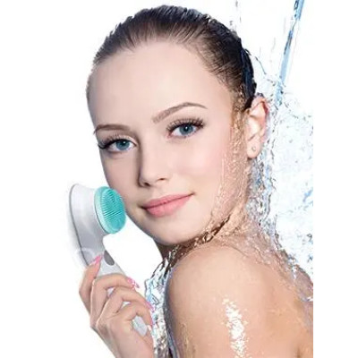 Аппарат для чистки лица и ухода за кожей Clean and Beauty Gezatone AMG108 фото